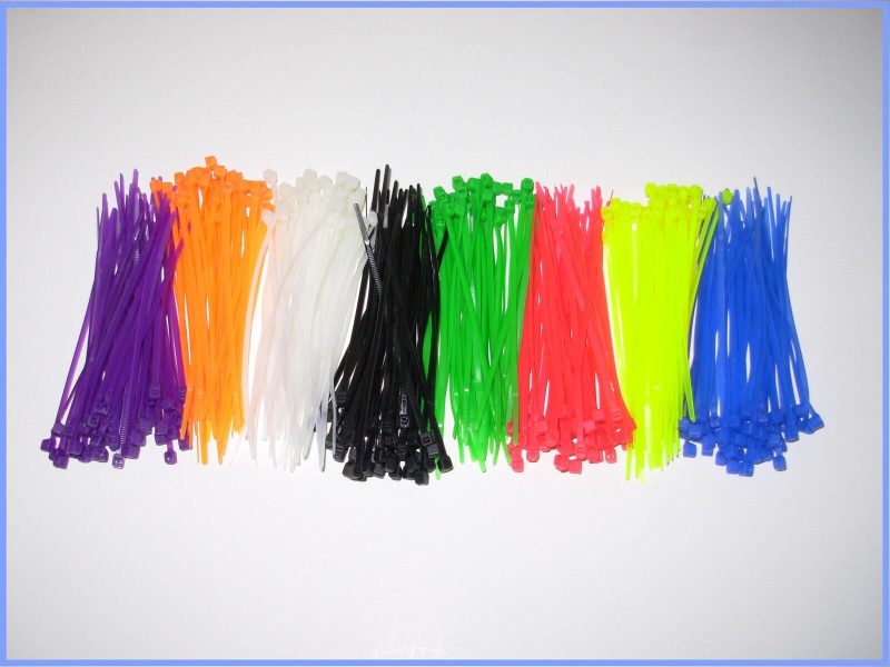 200pcs Cable tie zip lock 2.5 x 100mm ~ 4 inch with 9 color