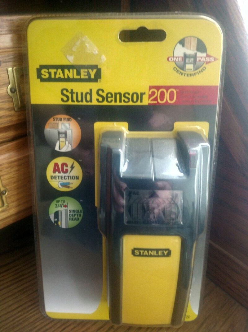 Stanley Stud Sensor S-200